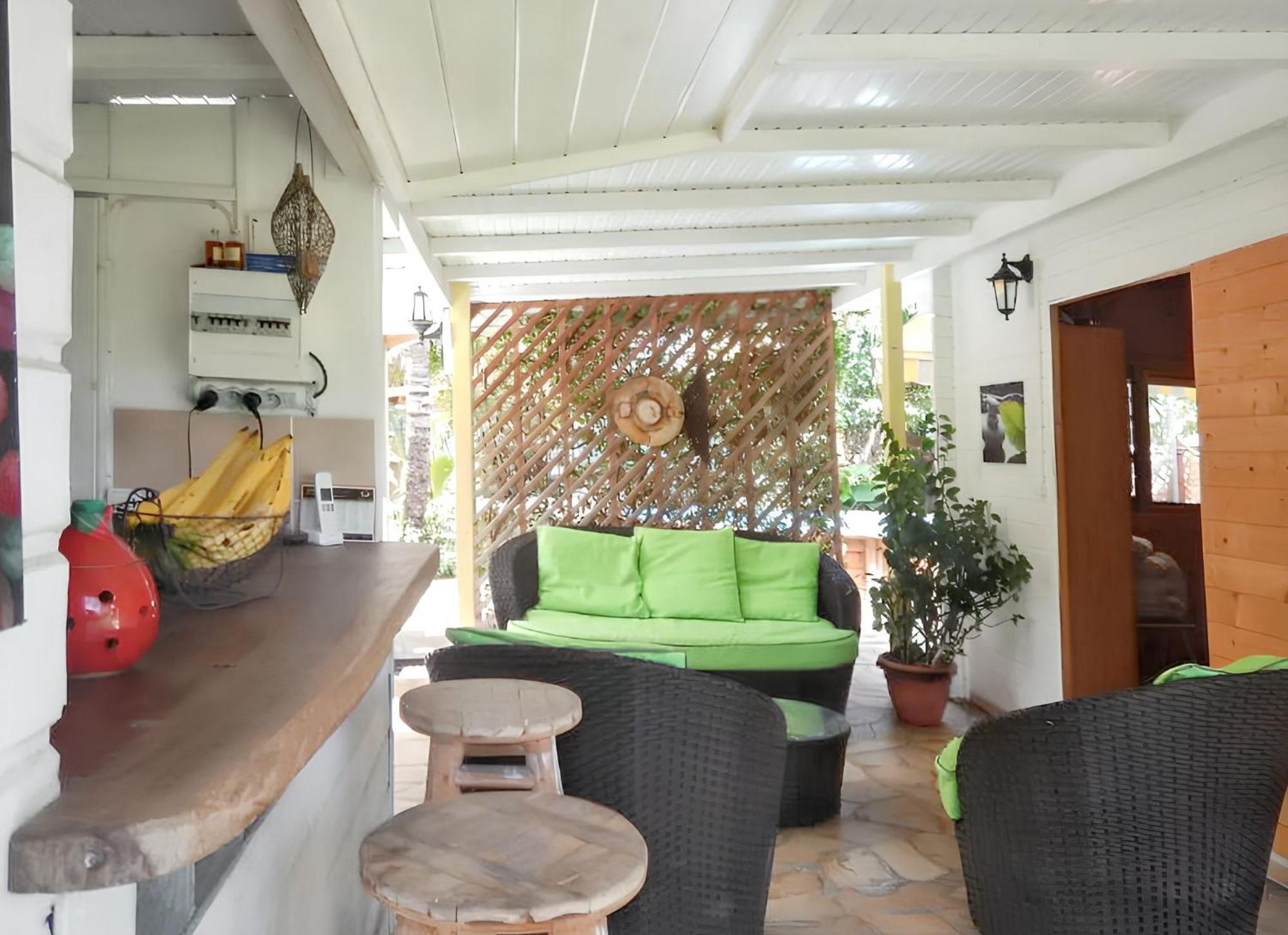 Chalet Confortable Au Vauclin Avec Piscine Privee ル・ヴォクラン エクステリア 写真